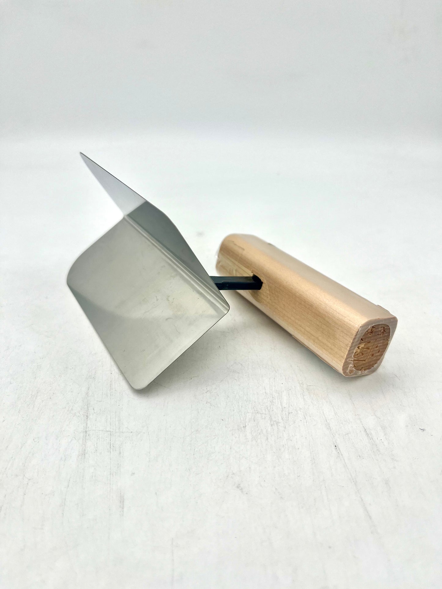 関忠 植田仕様 ステンレス 漆喰 面付鏝 (120×6mm)