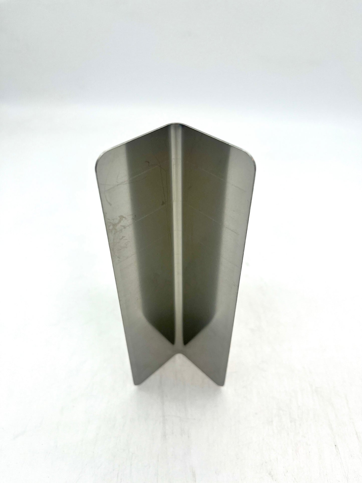 カネミツ ステンレス 仕上面引鏝(厚み0.7mm 内丸面引 150mm×9mm)