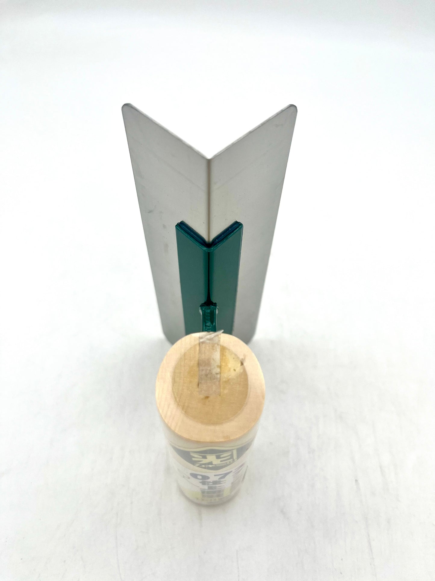 カネミツ ステンレス 仕上面引鏝 (厚み0.7mm 内角面引 150mm)