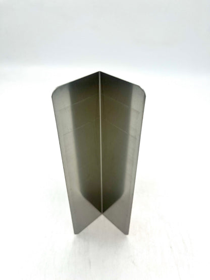 カネミツ ステンレス 仕上面引鏝 (厚み0.7mm 内角面引 150mm)