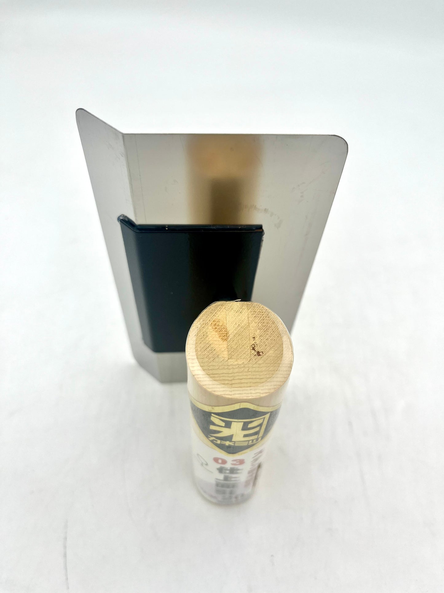 カネミツ ステンレス 仕上面引鏝 (厚み0.3mm 面木面引 150mm×20mm)